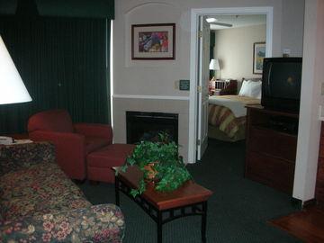 Hotel Homewood By Hilton Kansas Airport Kansas City