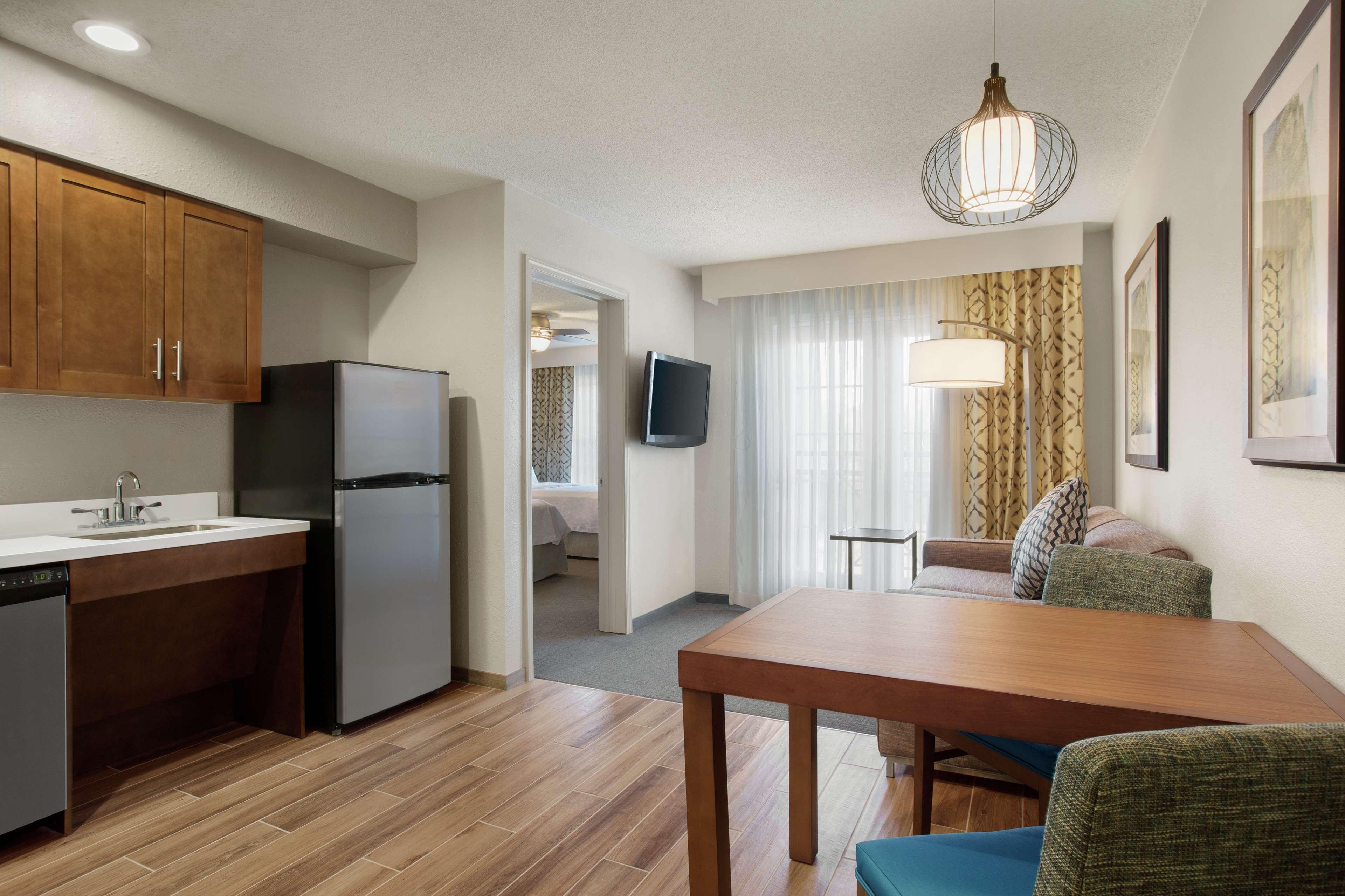Homewood By Hilton Kansas Airport Kansas City