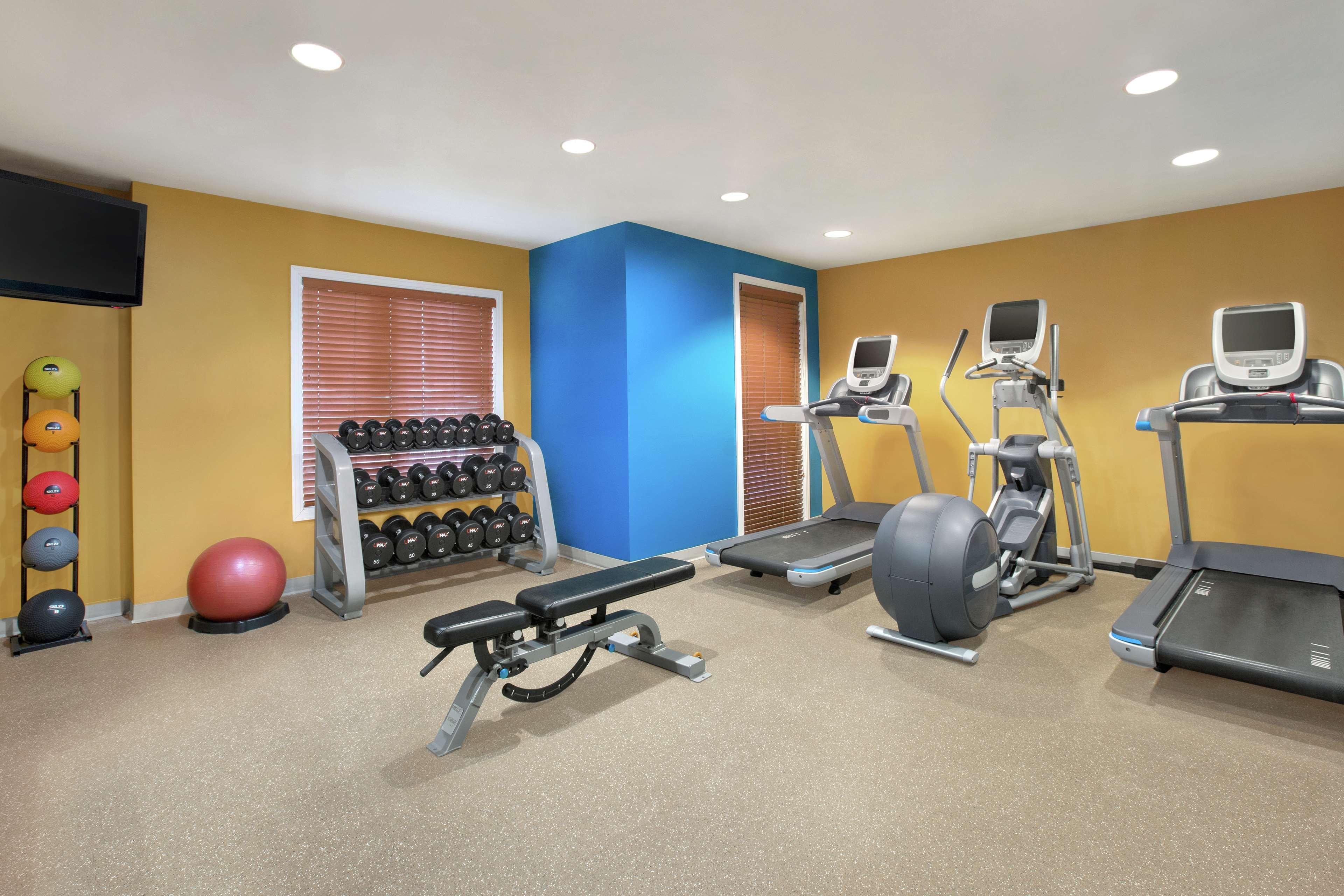 Homewood By Hilton Kansas Airport Kansas City