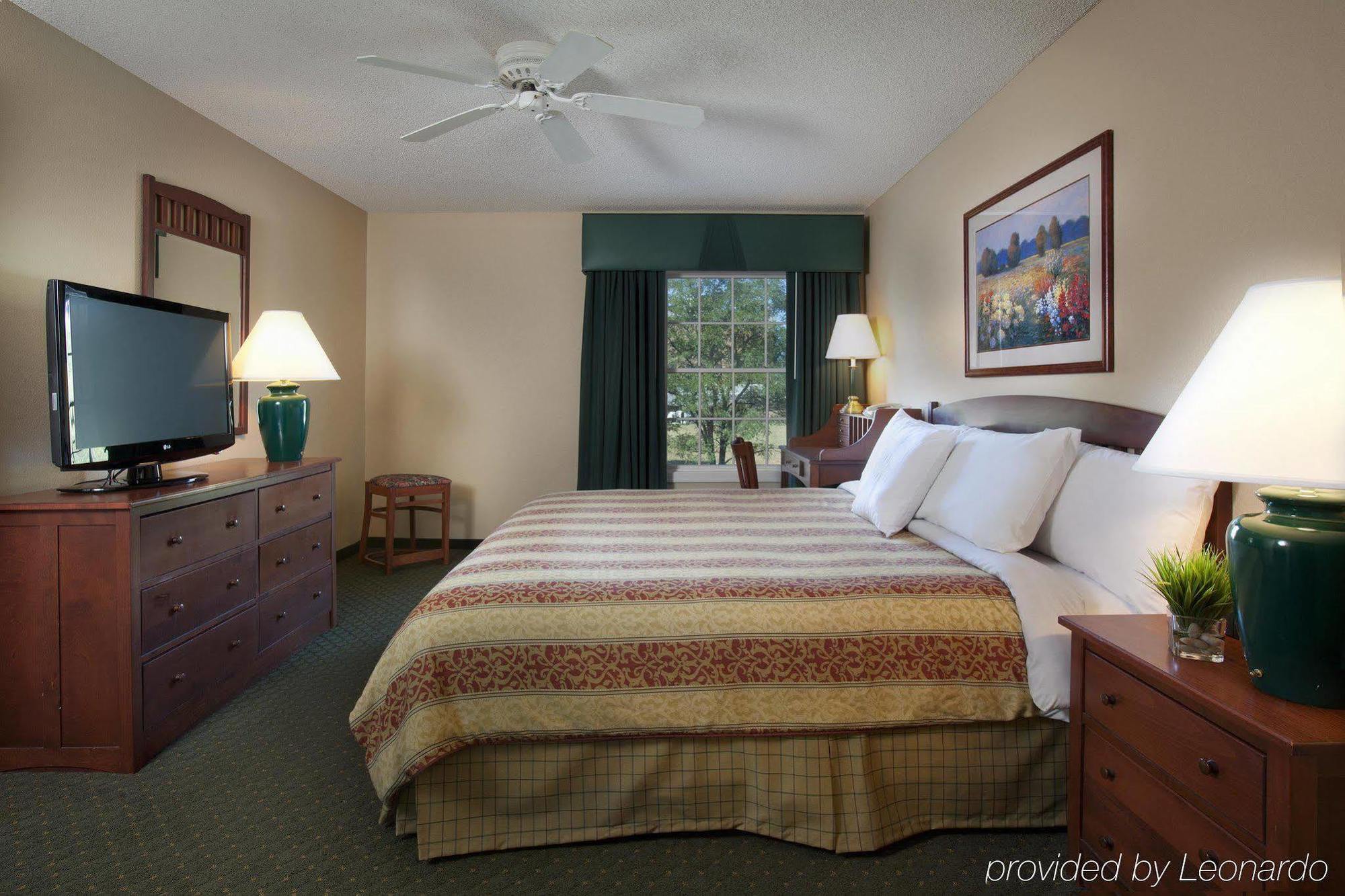 Homewood By Hilton Kansas Airport 3* Kansas City
